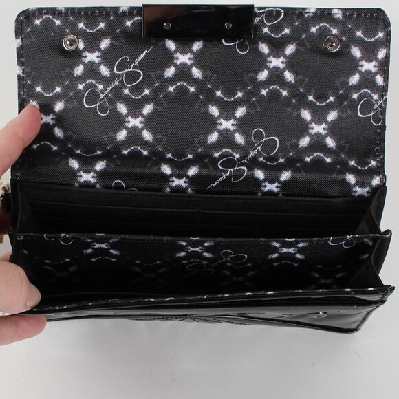 Jessica Simpson Black Patent Leather Wallet, Wristlet, NWT - Picture 4 of 8